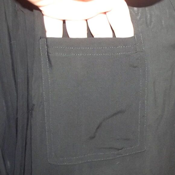 new TORRID Top, 4/4X, Black, Long Tab Sleeve, Pockets, Challis Pullover - Picture 6 of 15